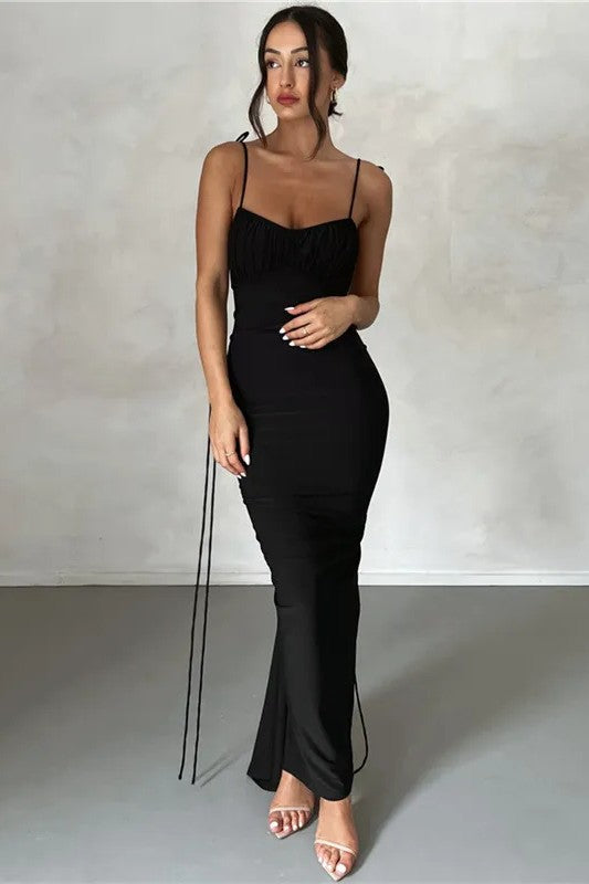 robe longue dos nu sexy femme noire